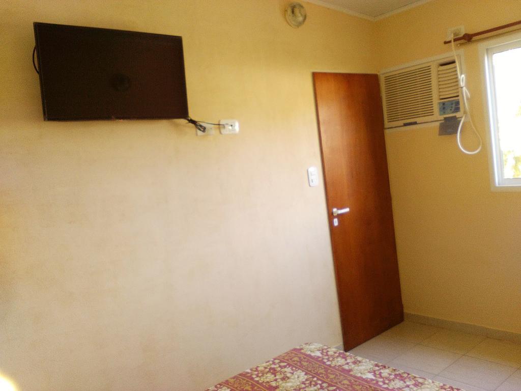 Apartamentos Rio Uruguay Colon  Exterior photo